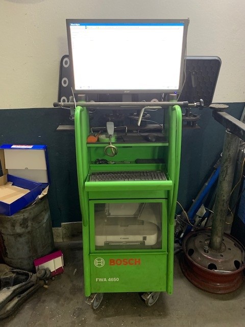 Mehr über den Artikel erfahren Bosch FWA4650 Achsmessgerät