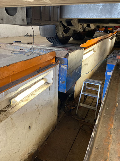 Auto Kastner Gerätebörse 2 x Maha Bremsenprüfstand LKW Type IW7/2E