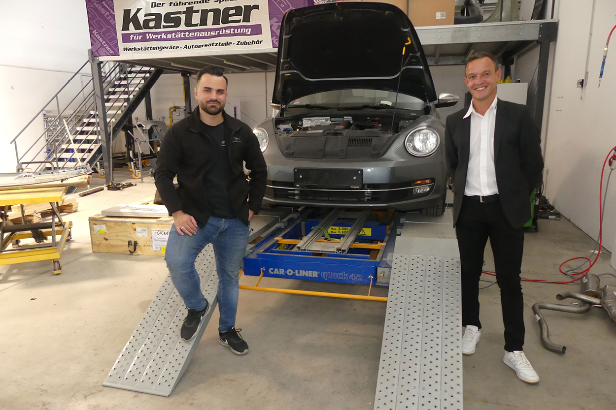 Auto Kastner beim Kunden Tesla Approved Bodyshop
