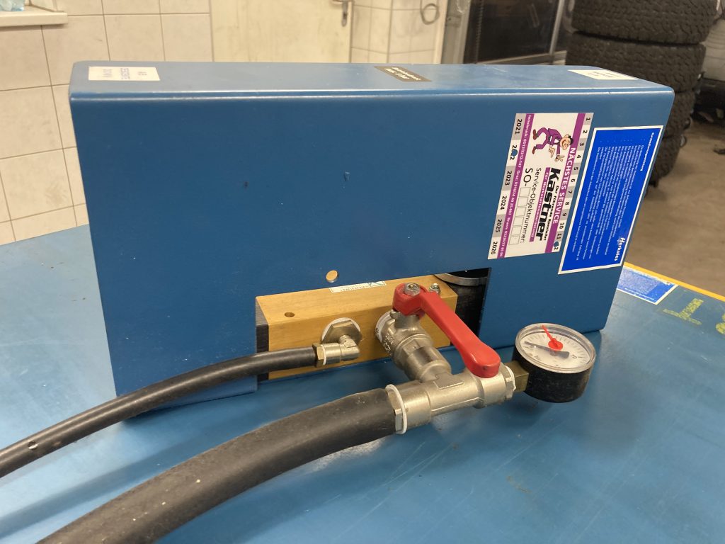 Auto Kastner Gerätebörse Herkules Kurzhubbühne