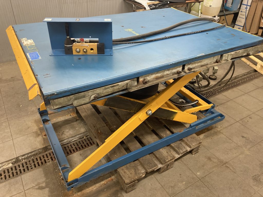 Herkules Kurzhubbühne