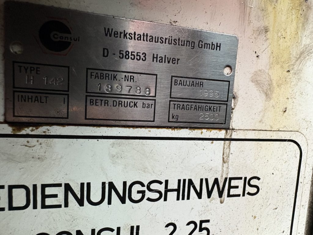 Auto Kastner - Consul 2 Säulen Spindelhebebühne H 142