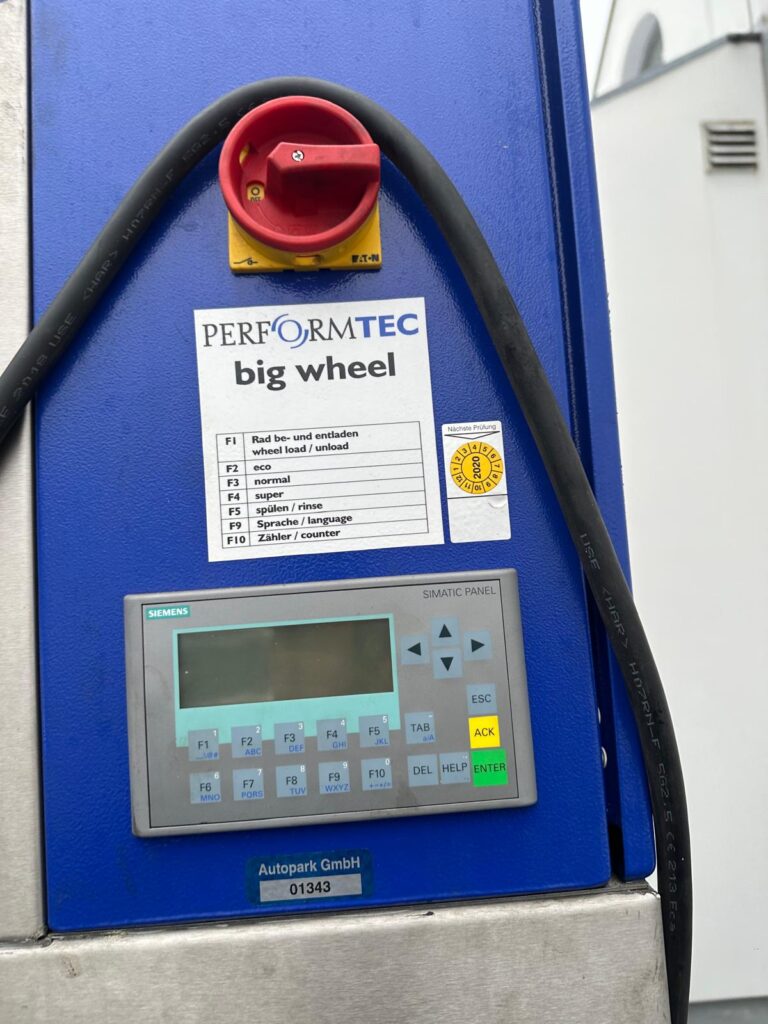 Auto Kastner Gerätebörse - Reifenwaschmaschine