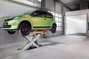 Autoservice_05.22_Ideale Hebebühne für Lackierung